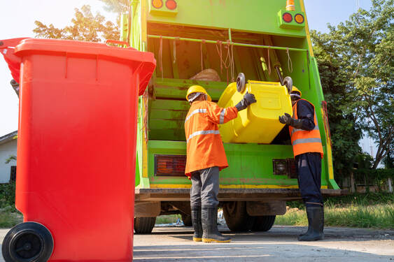 junk removal cost & services in Tustin
